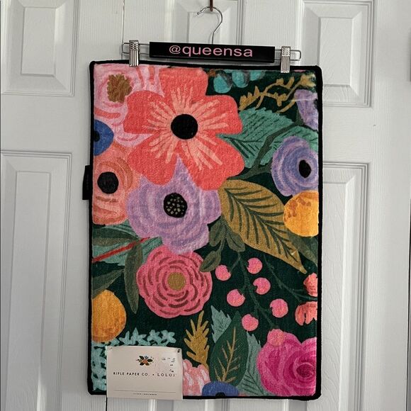 Rifle Paper Co. x Loloi Floral Delilah bath rug. - Picture 3 of 13